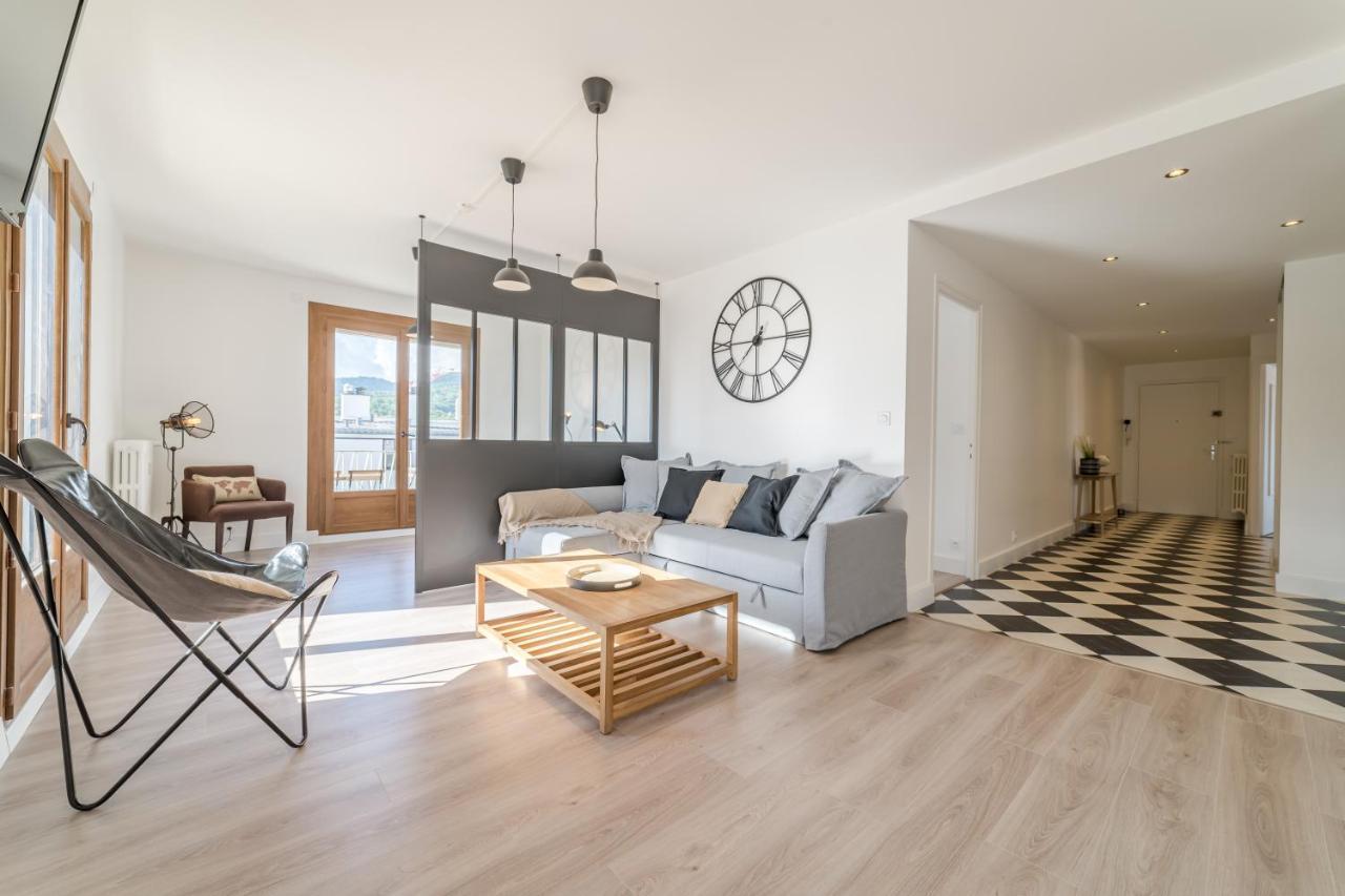Vue Sensationnelle - Wifi Fibre - Arrivee Autonome Apartment Chambery Exterior photo